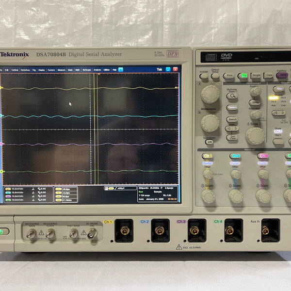 Tektronix DSA 70804 B Digital Serial Analyzer / Oscilloscope