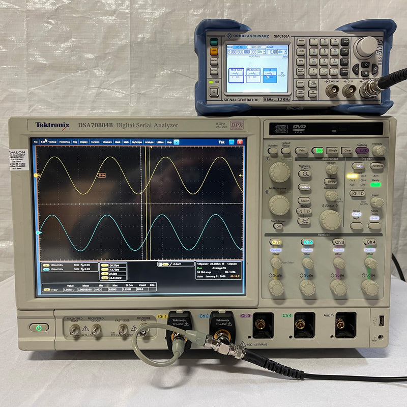 Tektronix DSA 70804 B Digital Serial Analyzer / Oscilloscope