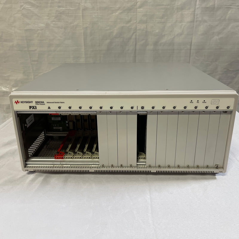 Agilent / Keysight M 9018 A PXIe Chassis Advanced Switch Fabric