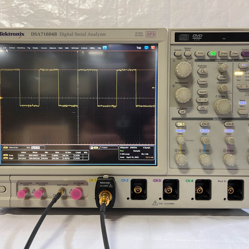 Tektronix DSA 71604 B Digital Serial Analyzer / Oscilloscope