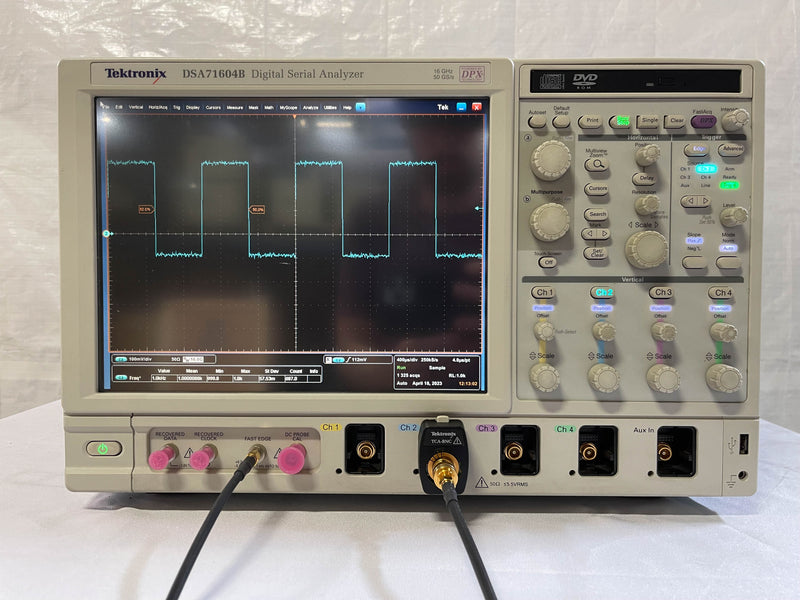 Tektronix DSA 71604 B Digital Serial Analyzer / Oscilloscope