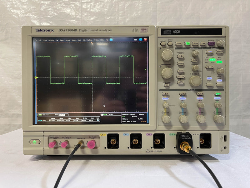 Tektronix DSA 71604 B Digital Serial Analyzer / Oscilloscope