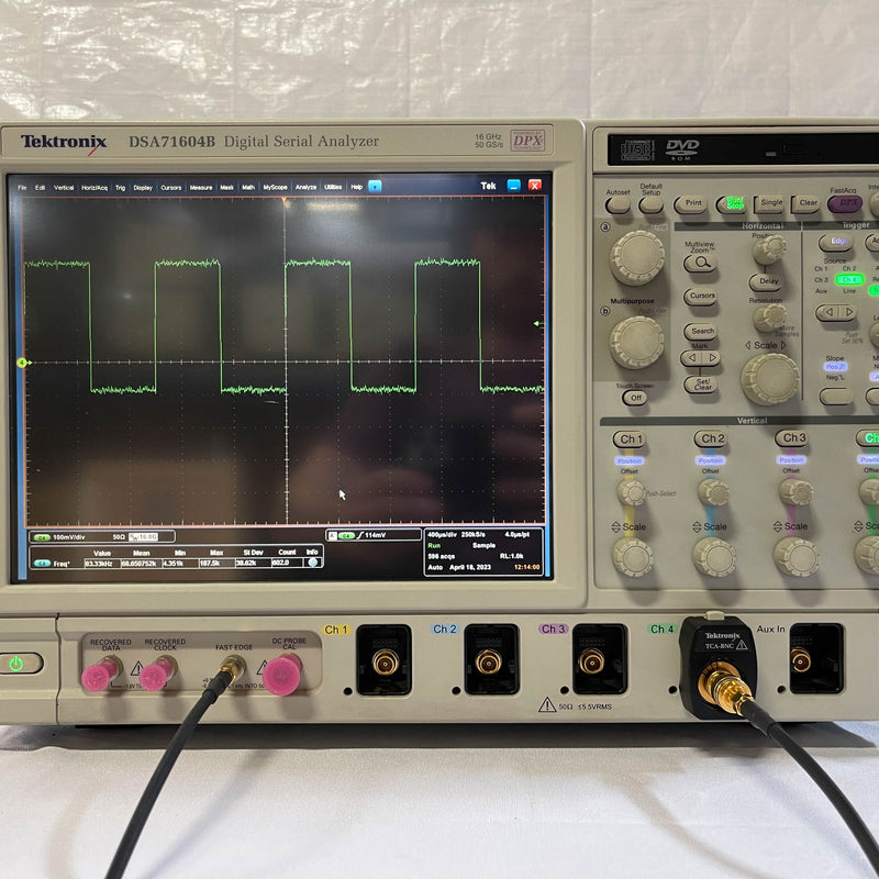 Tektronix DSA 71604 B Digital Serial Analyzer / Oscilloscope