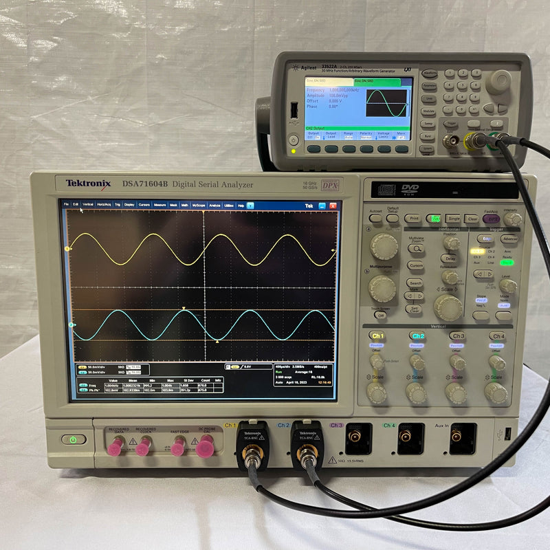 Tektronix DSA 71604 B Digital Serial Analyzer / Oscilloscope