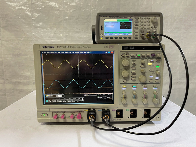 Tektronix DSA 71604 B Digital Serial Analyzer / Oscilloscope