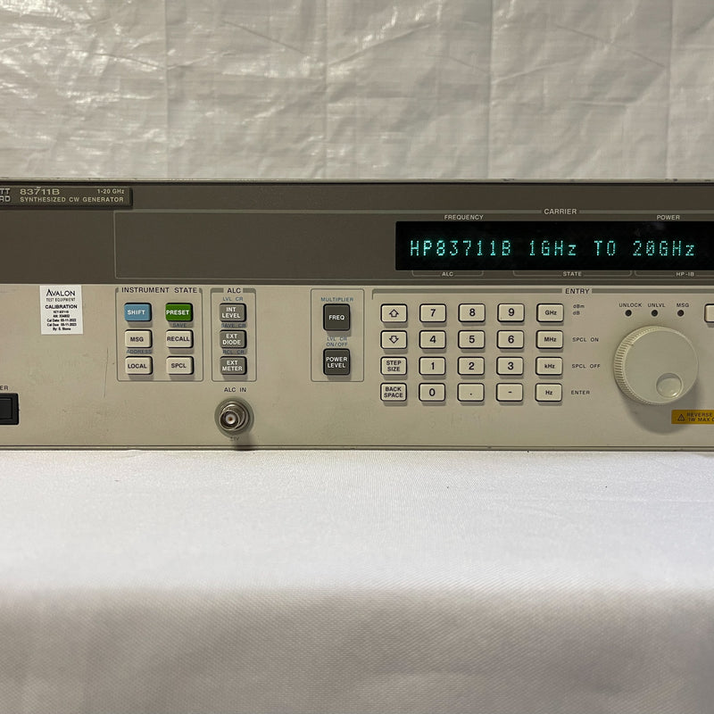 HP / Agilent 83711 B Synthesized CW Generator