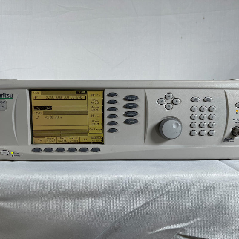 Anritsu MG 3694 B RF Microwave Signal Generator