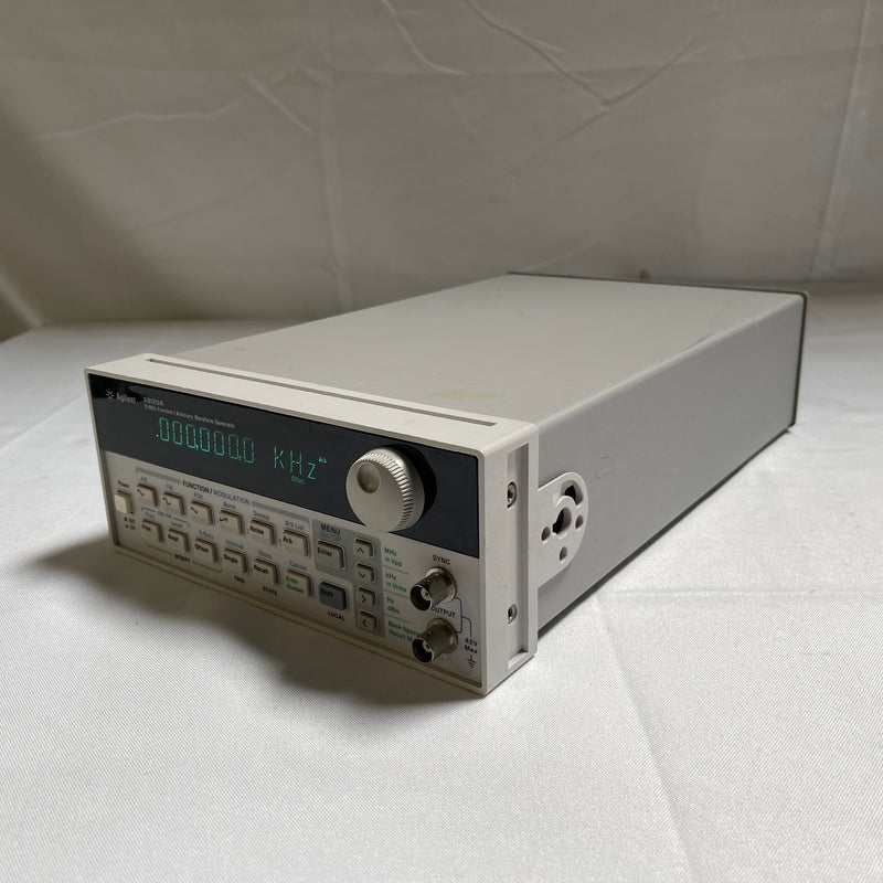 Agilent 33120 A Function / Arbitrary Waveform Generator