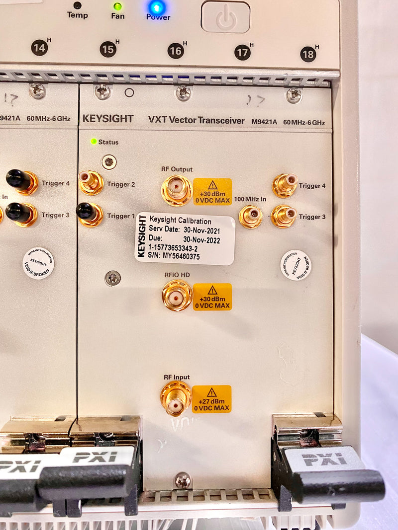 Agilent / Keysight M 9421 A VXT Vector Transceiver