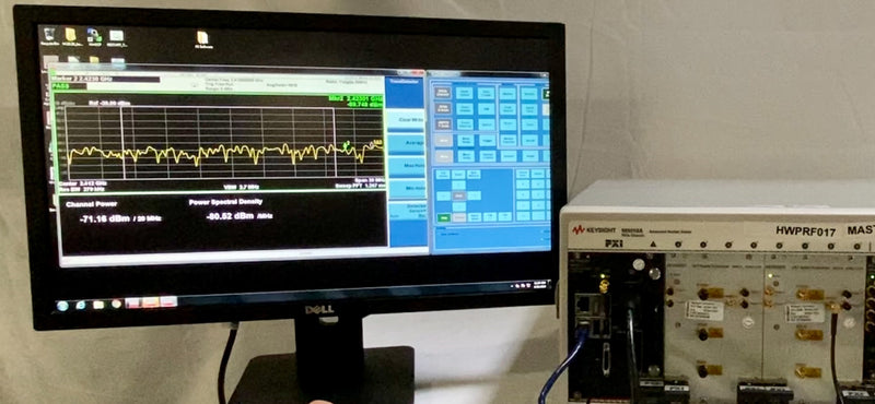 Agilent / Keysight M 9421 A VXT Vector Transceiver