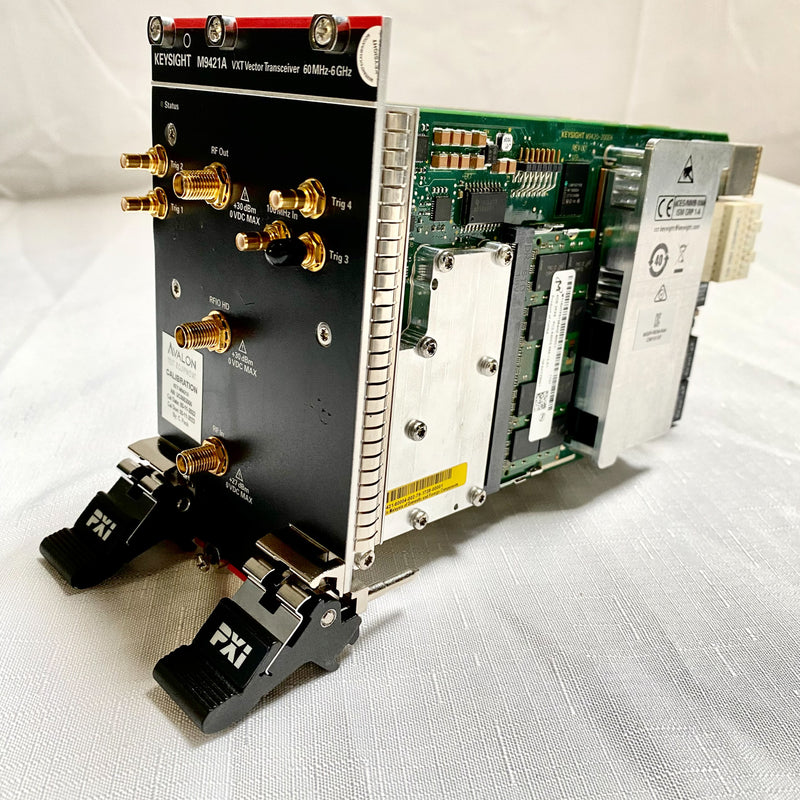 Agilent / Keysight M 9421 A VXT Vector Transceiver