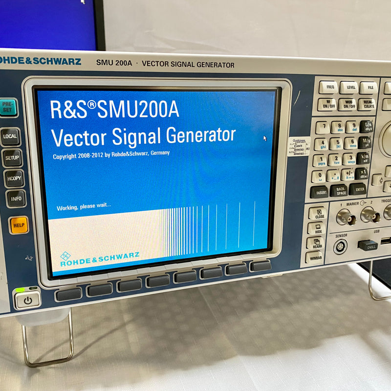 Rohde & Schwarz SMU 200 A Vector Signal Generator