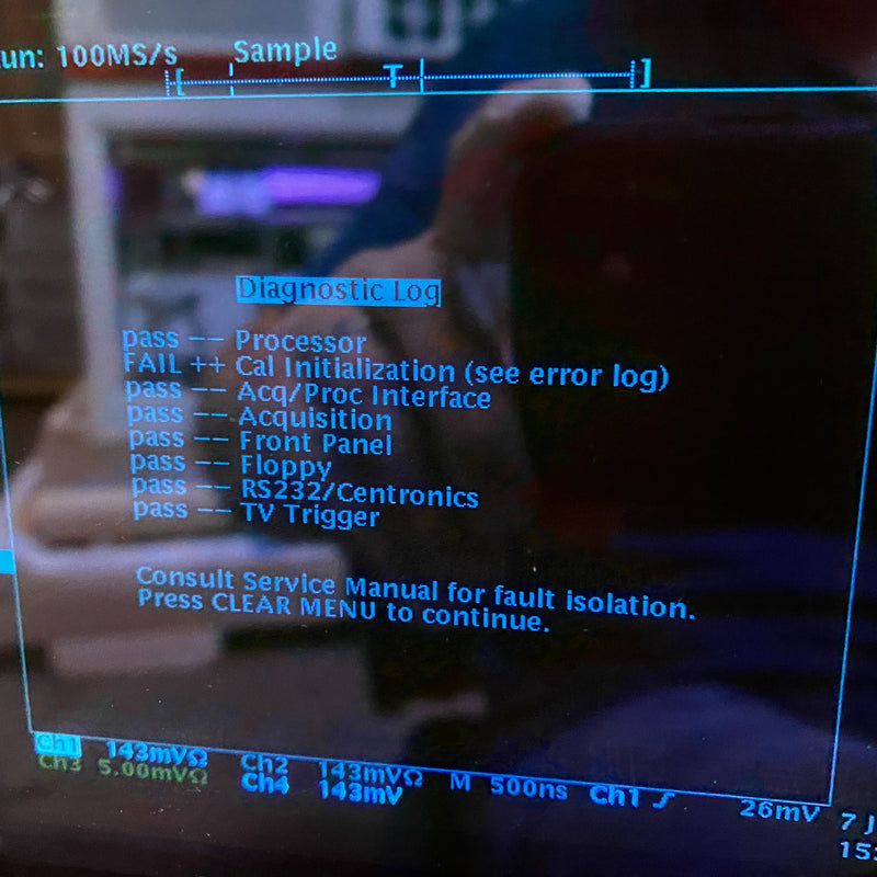 Tektronix TDS 684 B Digital Real-Time Oscilloscope