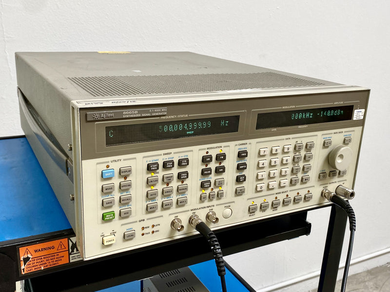 Agilent 8665 B Synthesized Signal Generator