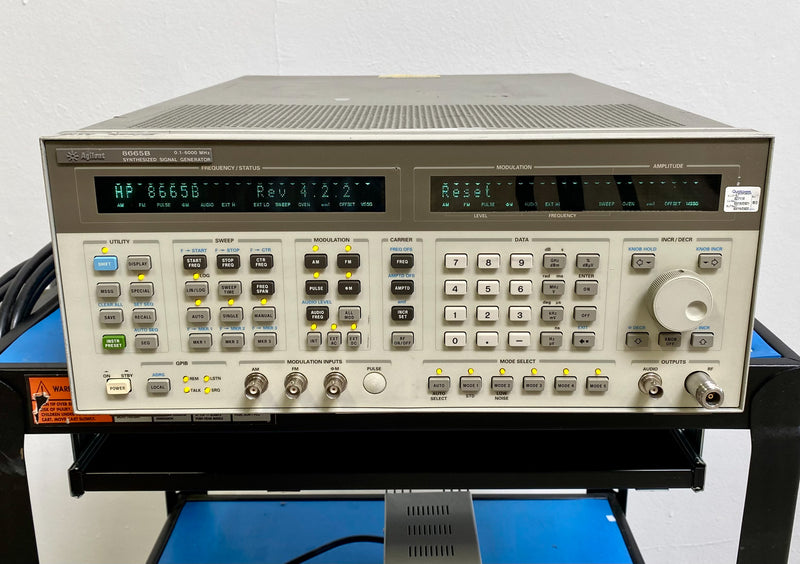 Agilent 8665 B Synthesized Signal Generator