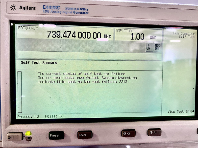 Agilent E 4428 C ESG Analog Signal Generator