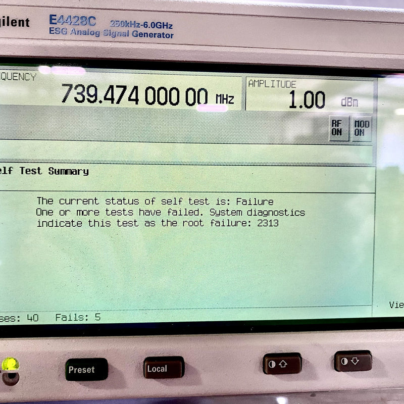 Agilent E 4428 C ESG Analog Signal Generator