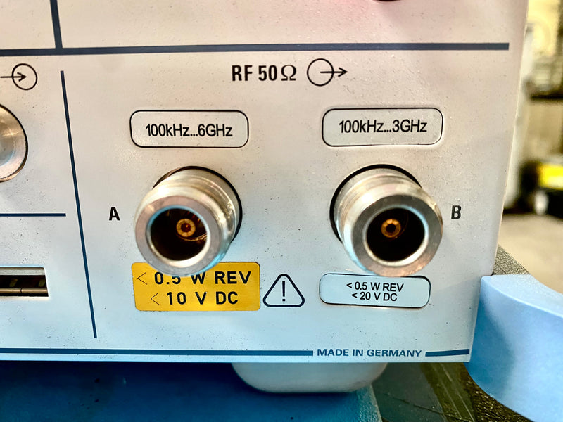 Rohde & Schwarz SMU 200 A Vector Signal Generator