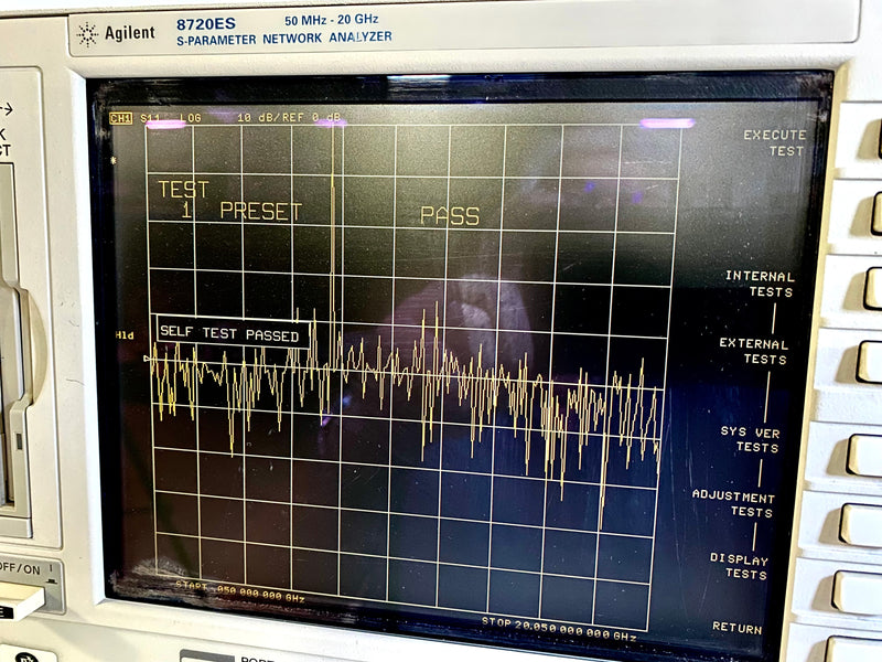 Agilent 8720 ES S-Parameter Network Analyzer