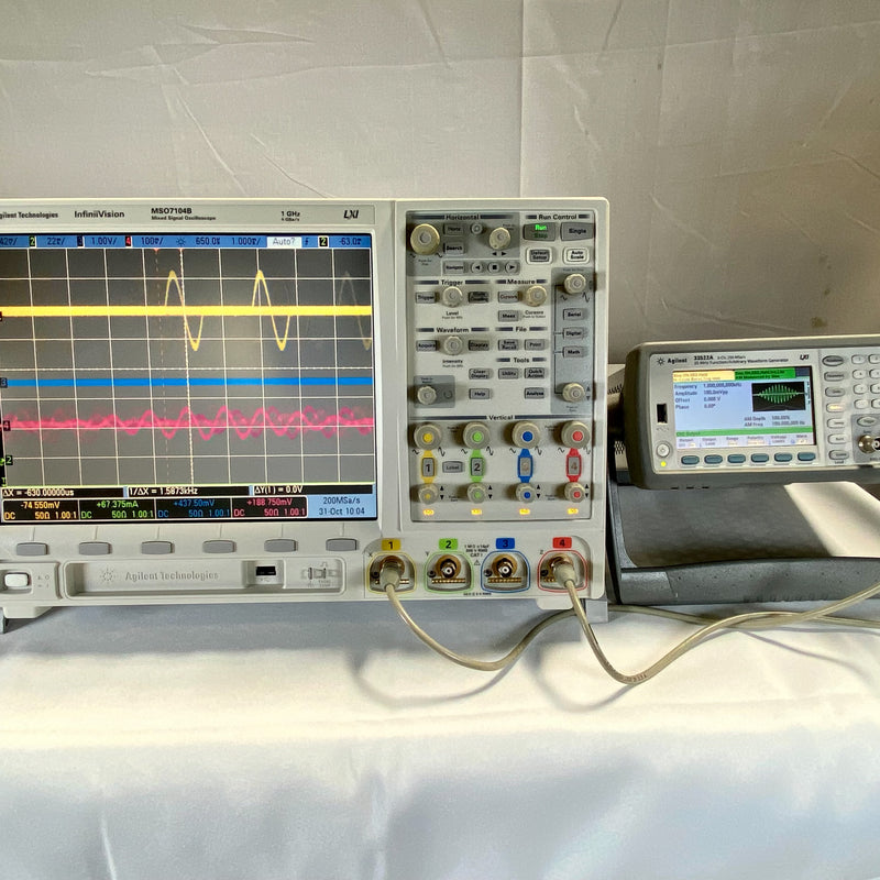 Agilent MSO 7104 B Mixed Signal Oscilloscope