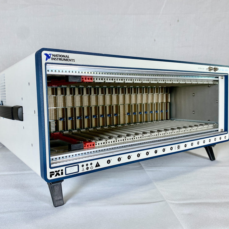 National Instruments NI PXIe 1085 Interface Chassis