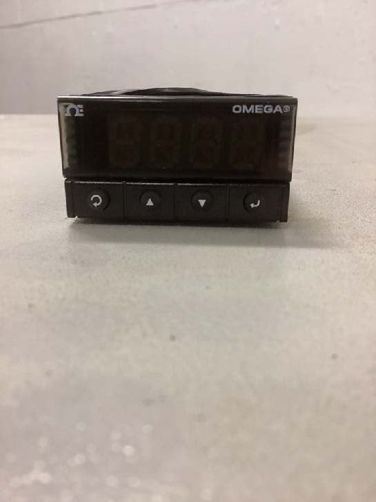 Omega CNi 3253 Temperature Controller