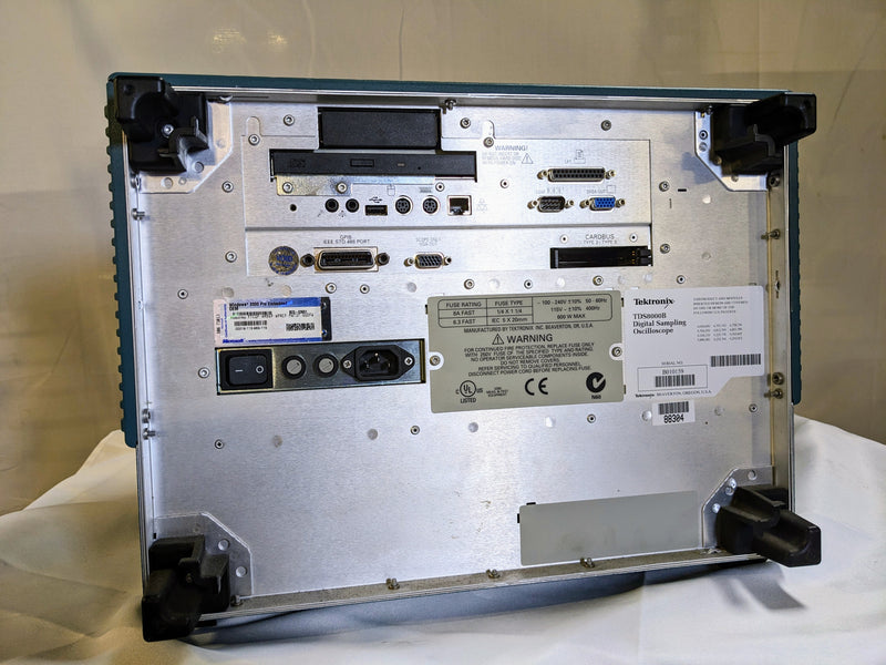 Tektronix TDS 8000 B Digital Sampling Oscilloscope