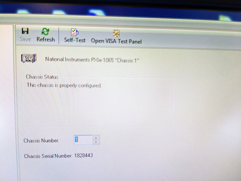 National Instruments NI PXIe 1065 Chassis