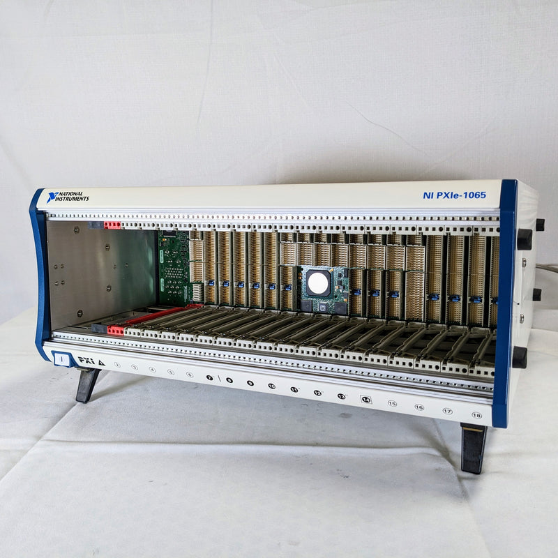 National Instruments NI PXIe 1065 Chassis