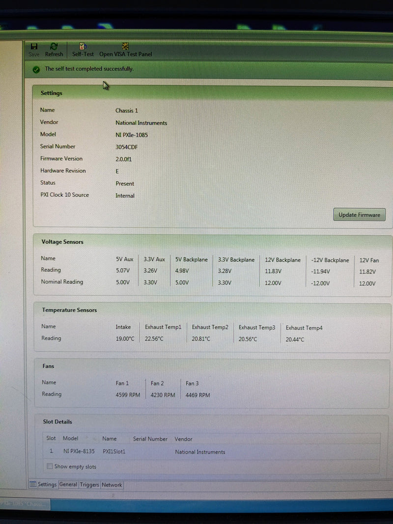 National Instruments NI PXIe 1085 Chassis Mainframe