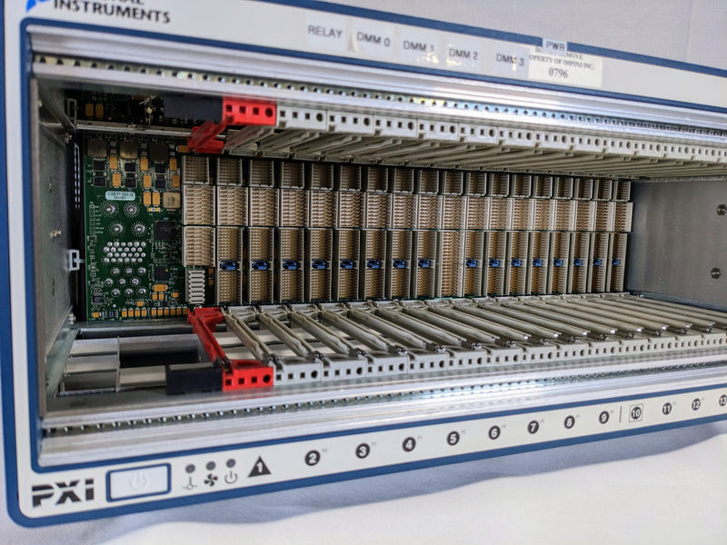 National Instruments NI PXIe 1085 Chassis Mainframe