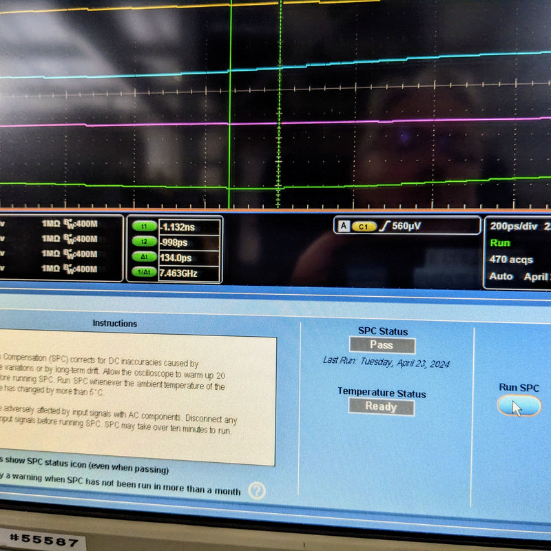 Tektronix DPO 7054 Digital Phosphor Oscilloscope