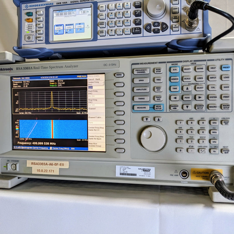 Tektronix RSA 3303 A Real Time Spectrum Analyzer