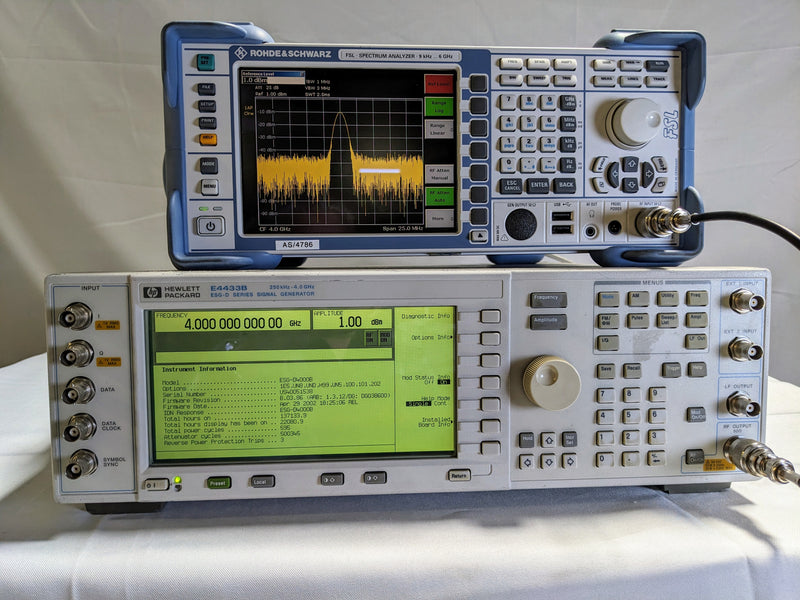 Agilent E 4433 B ESG D Series Signal Generator