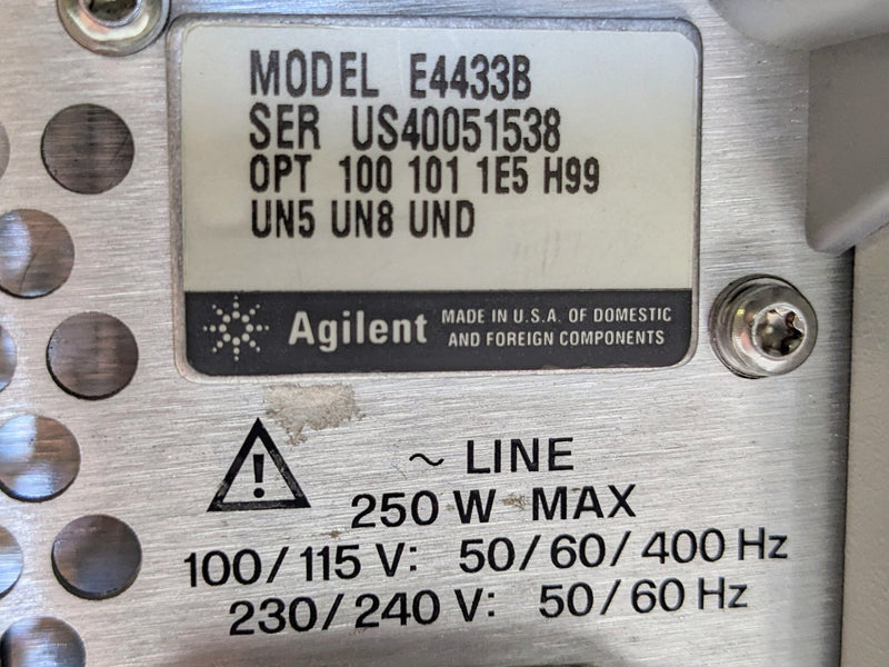 Agilent E 4433 B ESG D Series Signal Generator