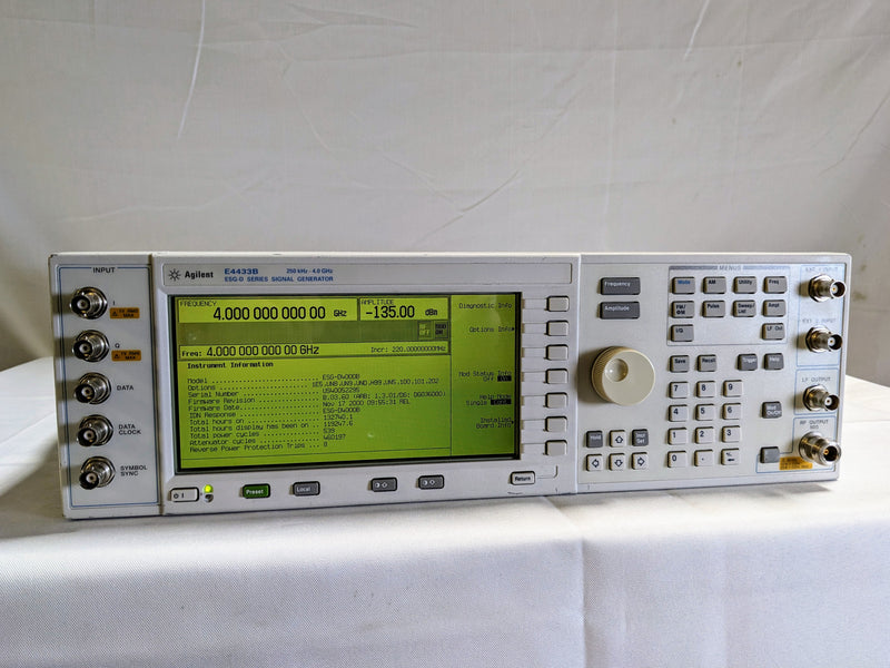 Agilent E 4433 B ESG-D Series Signal Generator