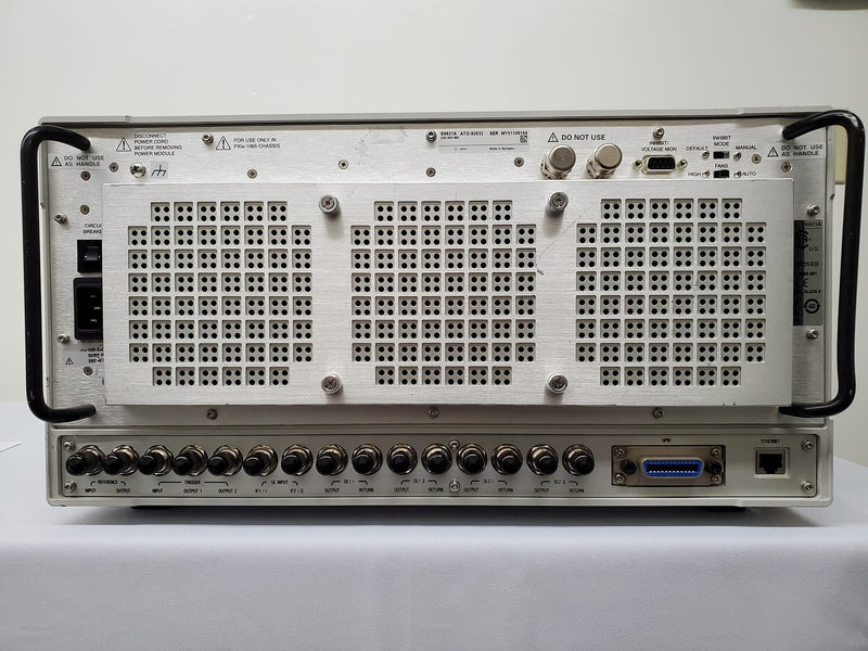 Agilent / Keysight E 6621 A PXT Wireless Communication Test Set