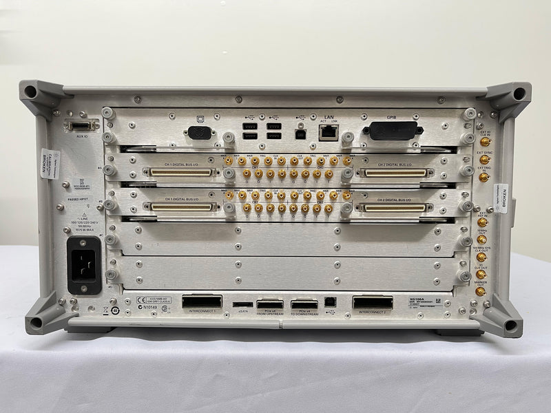 Agilent N 5106 A PXB Baseband Generator and Channel Emulator