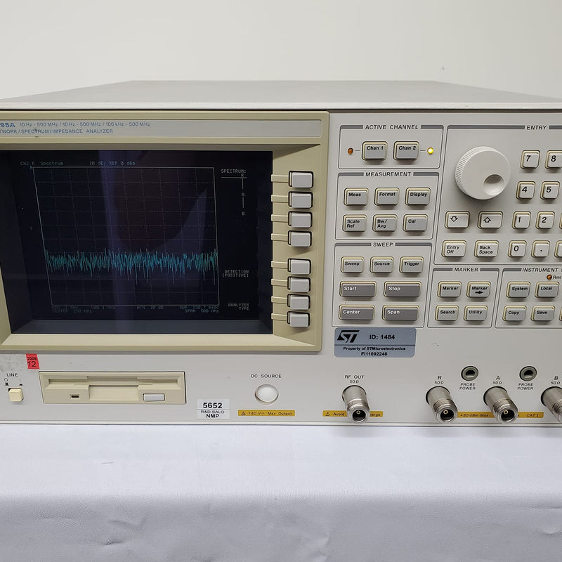 Agilent 4395 A Network / Spectrum / Impedance Analyzer