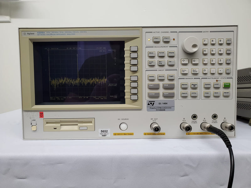 Agilent 4395 A Network / Spectrum / Impedance Analyzer