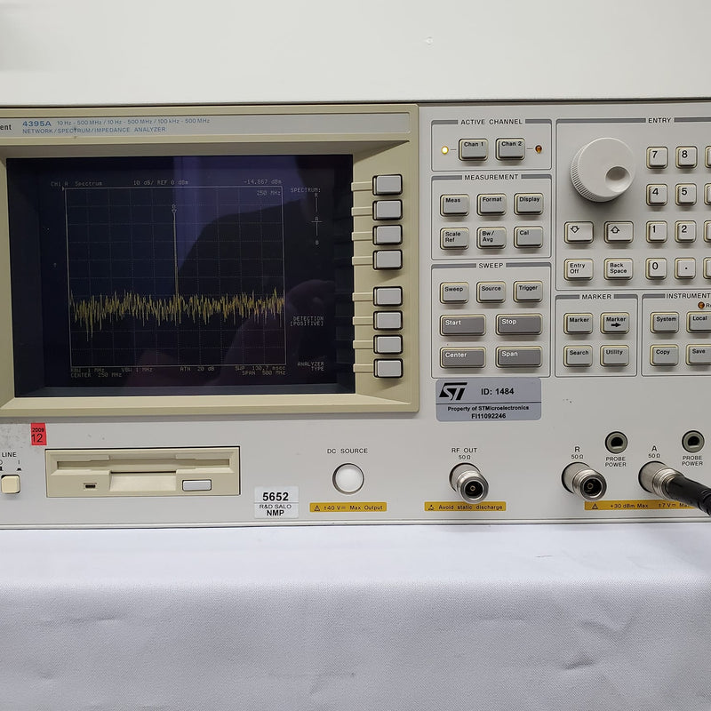 Agilent 4395 A Network / Spectrum / Impedance Analyzer