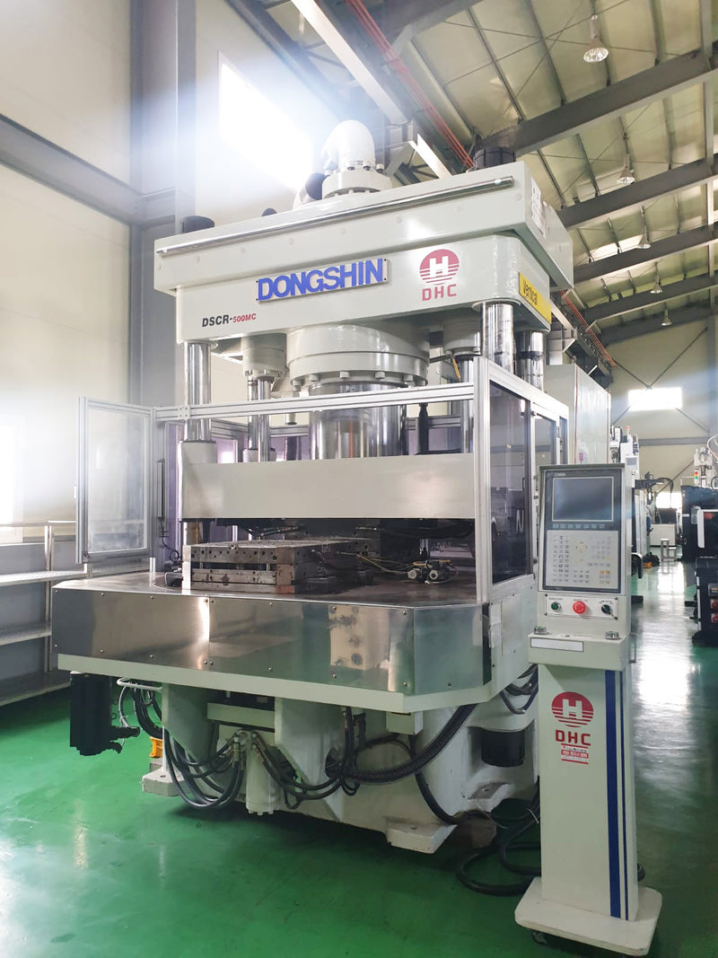 Dongshin DSCR 500 MC Vertical Injection Molding Machine