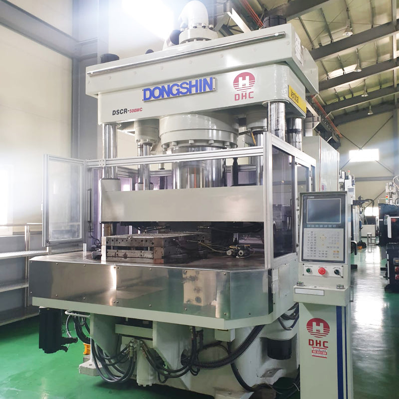 Dongshin DSCR 500 MC Vertical Injection Molding Machine