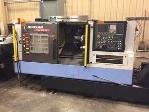 Buy Doosan Infracore LYNX 220 LMSA Horizontal Lathe 59471