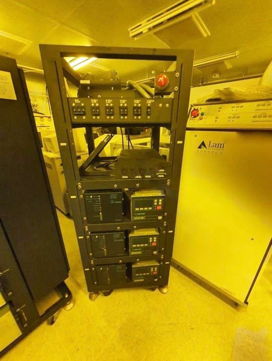 View Applied Materials P 5000 Etcher 62956