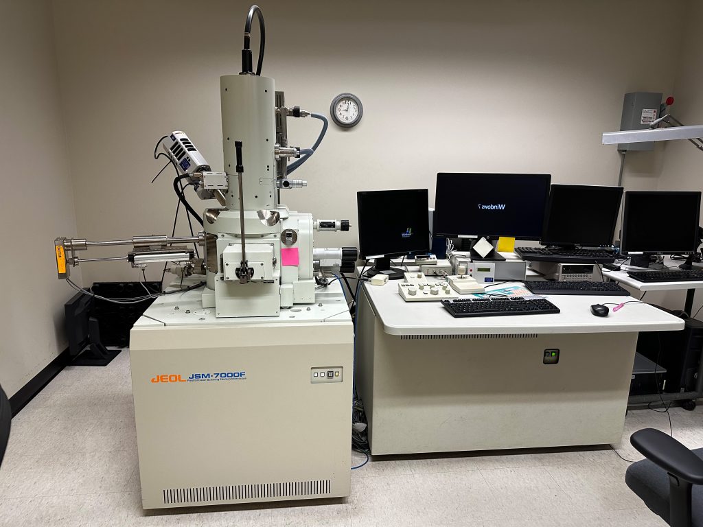 Buy Online Jeol  JSM 7000 F  Field Emission Scanning Electron Microscope  70543