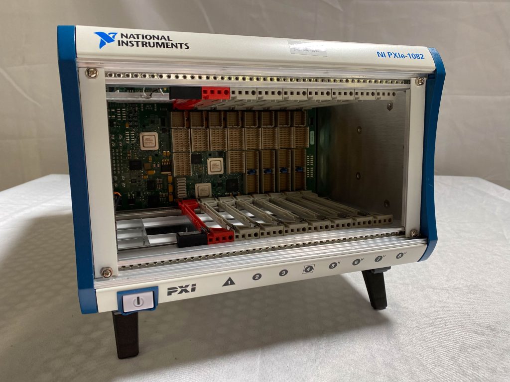 National Instruments  NI PXIe 1082  Express Chassis  68820 Refurbished