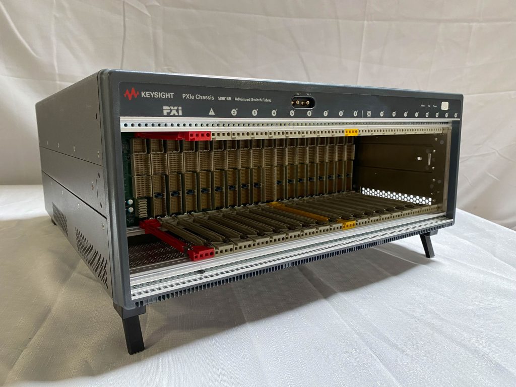 Agilent / Keysight -M 9018 B -PXIe Chassis -69135 | Bridge Tronic Global