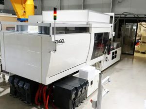 Engel  e Victory 740/450 US  Injection Molding Machine  72383 For Sale