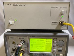 View Agilent  83437 A  Broadband Light Source  65324